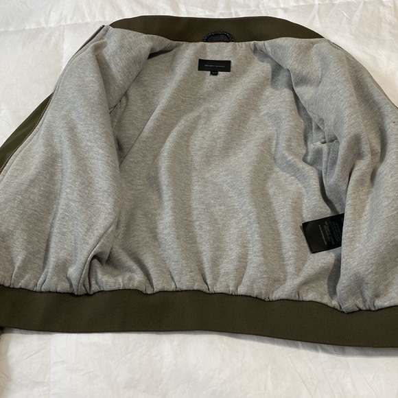 Mackage Ladies Bomber Jacket - Picture 7 of 9